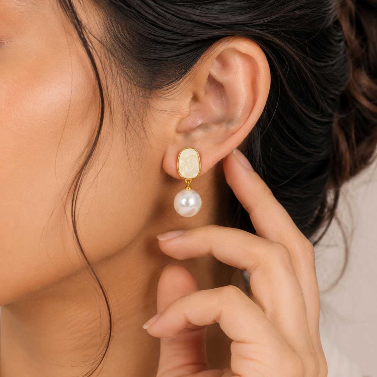 Pearl Drop Earrings